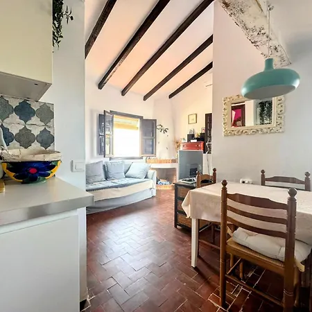 Charming With Pool And Sea View Tatil Evi *